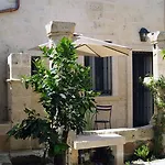 Couette-café Sine Tempore