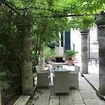 Couette-café Sine Tempore 4*