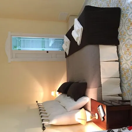 Sine Tempore Couette-café Mandurie