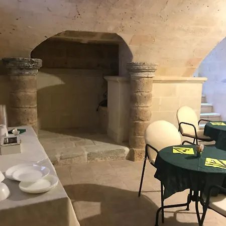 فندق مبيت وإفطار Sine Tempore ماندوريا