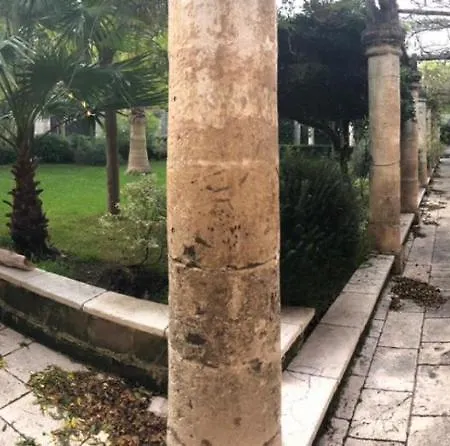 Sine Tempore Couette-café