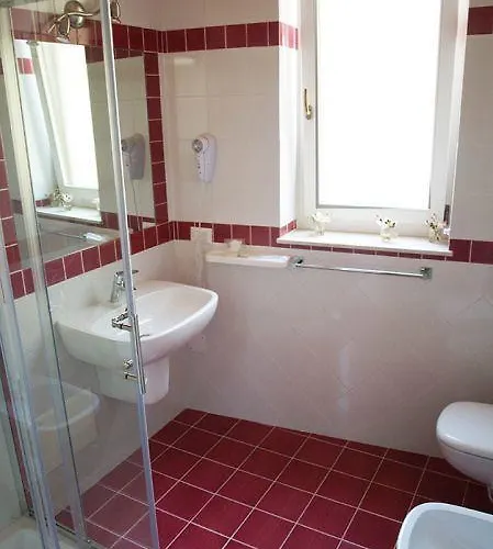 Sine Tempore 住宿加早餐酒店 4*