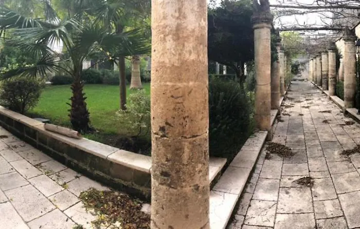 Sine Tempore Bed & Breakfast